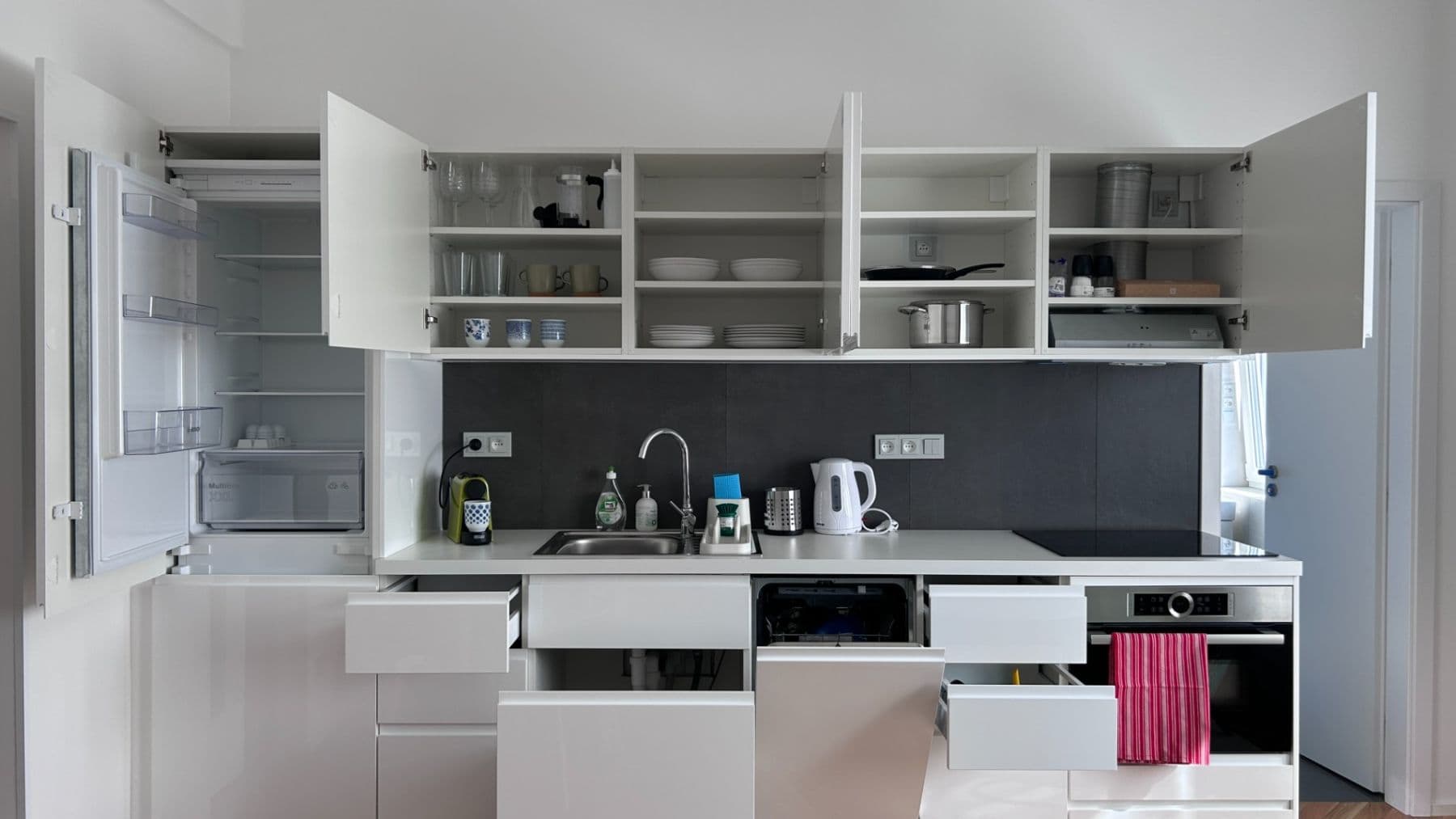 Predaj bytu 2-izbový 53 m², Viklefova, Praha, Praha Predaj bytu 2-izbový 53 m², Viklefova, Praha, Praha