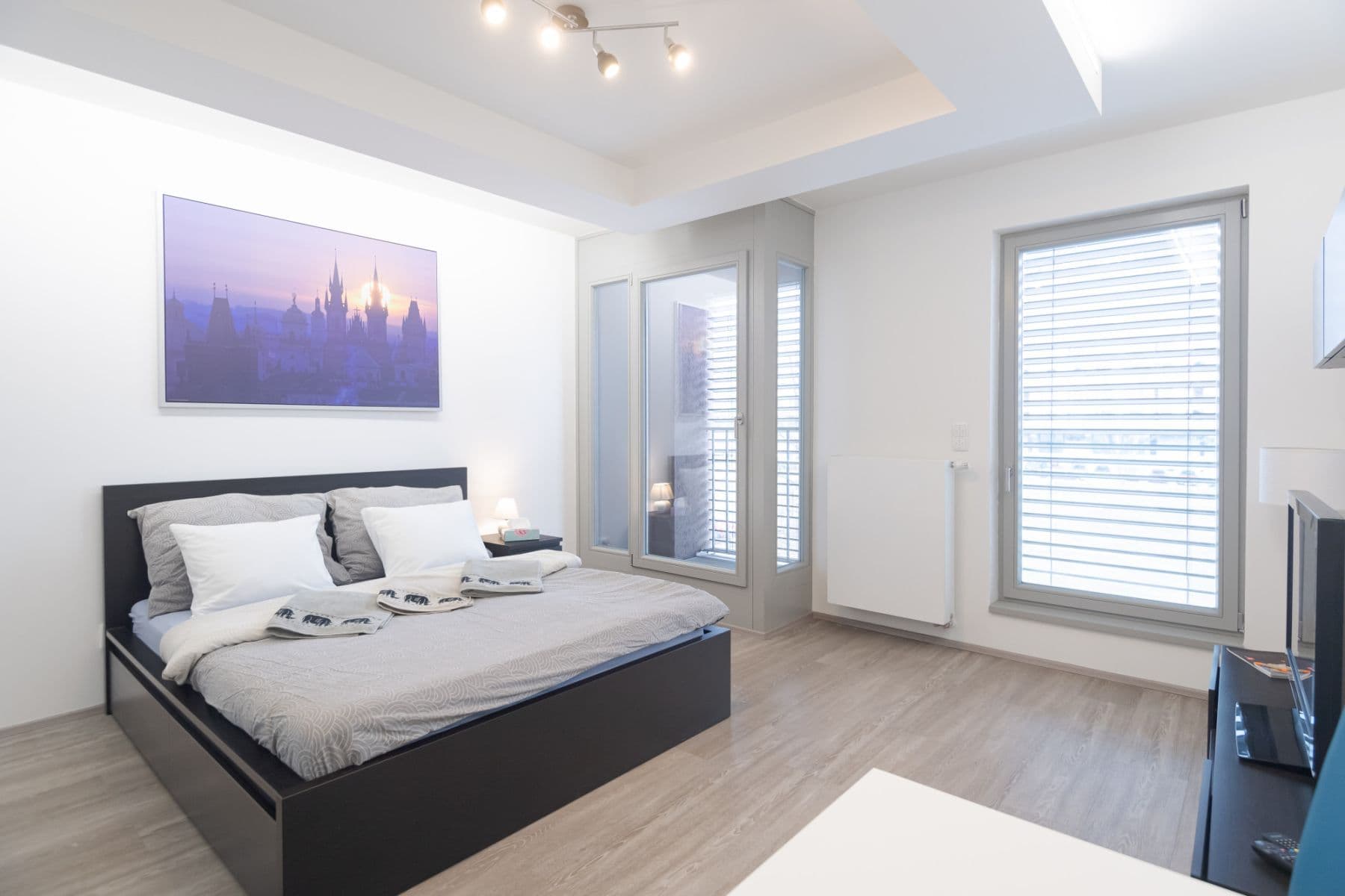 Prenájom bytu 35 m², Koněvova, Praha, Praha Prenájom bytu 35 m², Koněvova, Praha, Praha