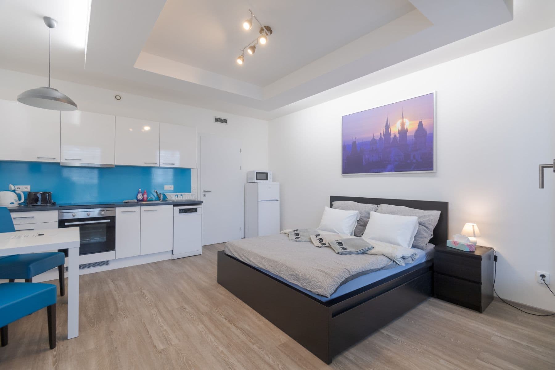 Prenájom bytu 35 m², Koněvova, Praha, Praha Prenájom bytu 35 m², Koněvova, Praha, Praha