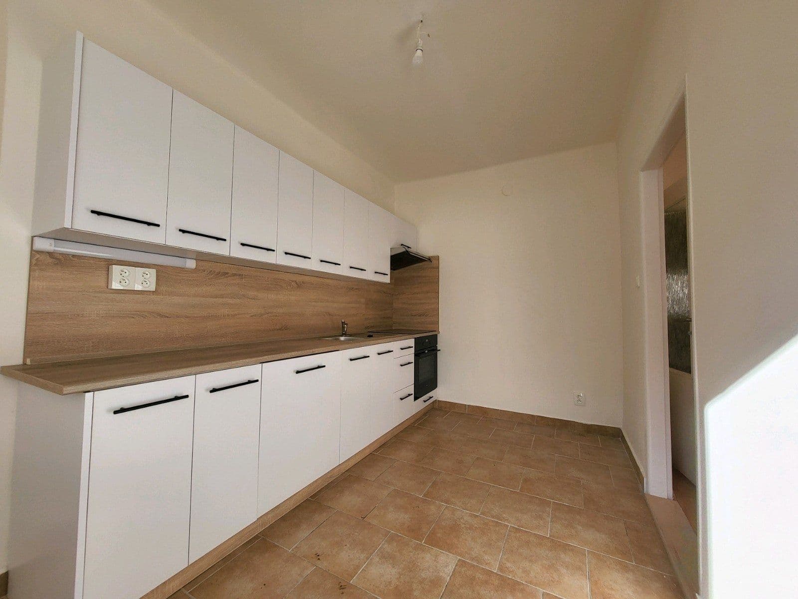 Prenájom bytu 3-izbový 76 m², Jana Wericha, Havířov, Moravskoslezský kraj Prenájom bytu 3-izbový 76 m², Jana Wericha, Havířov, Moravskoslezský kraj