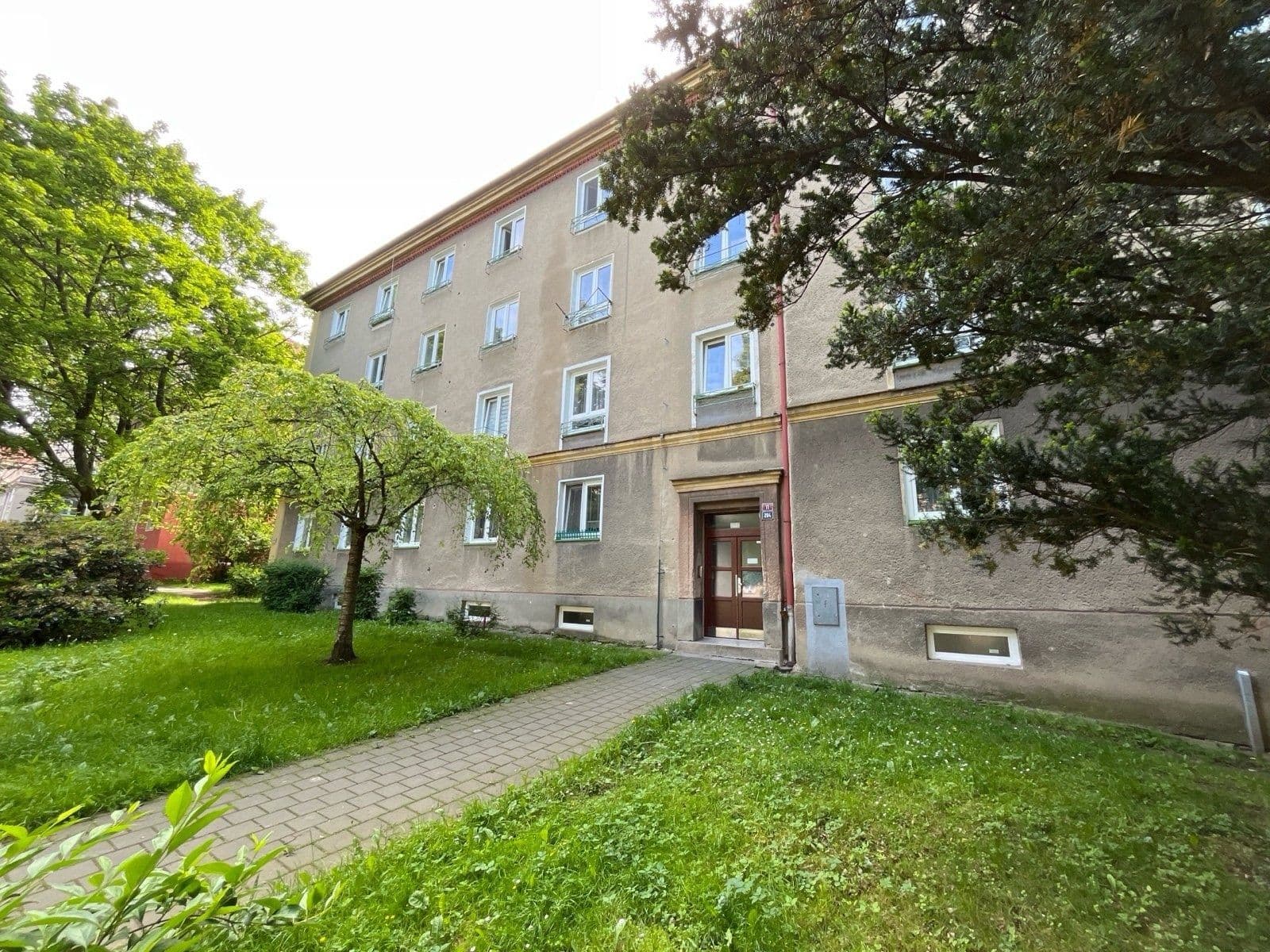 Prenájom bytu 2-izbový 53 m², Československé armády, Havířov, Moravskoslezský kraj Prenájom bytu 2-izbový 53 m², Československé armády, Havířov, Moravskoslezský kraj