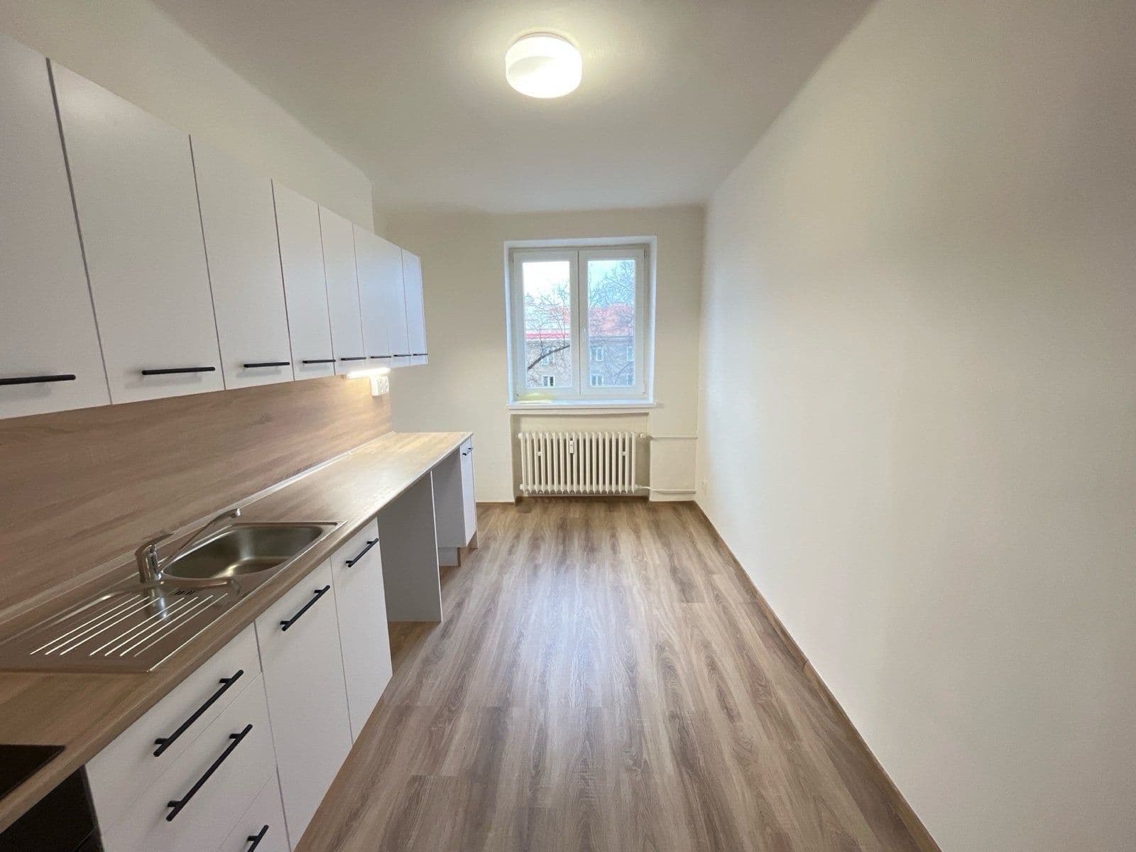 Prenájom bytu 2-izbový 53 m², Československé armády, Havířov, Moravskoslezský kraj Prenájom bytu 2-izbový 53 m², Československé armády, Havířov, Moravskoslezský kraj