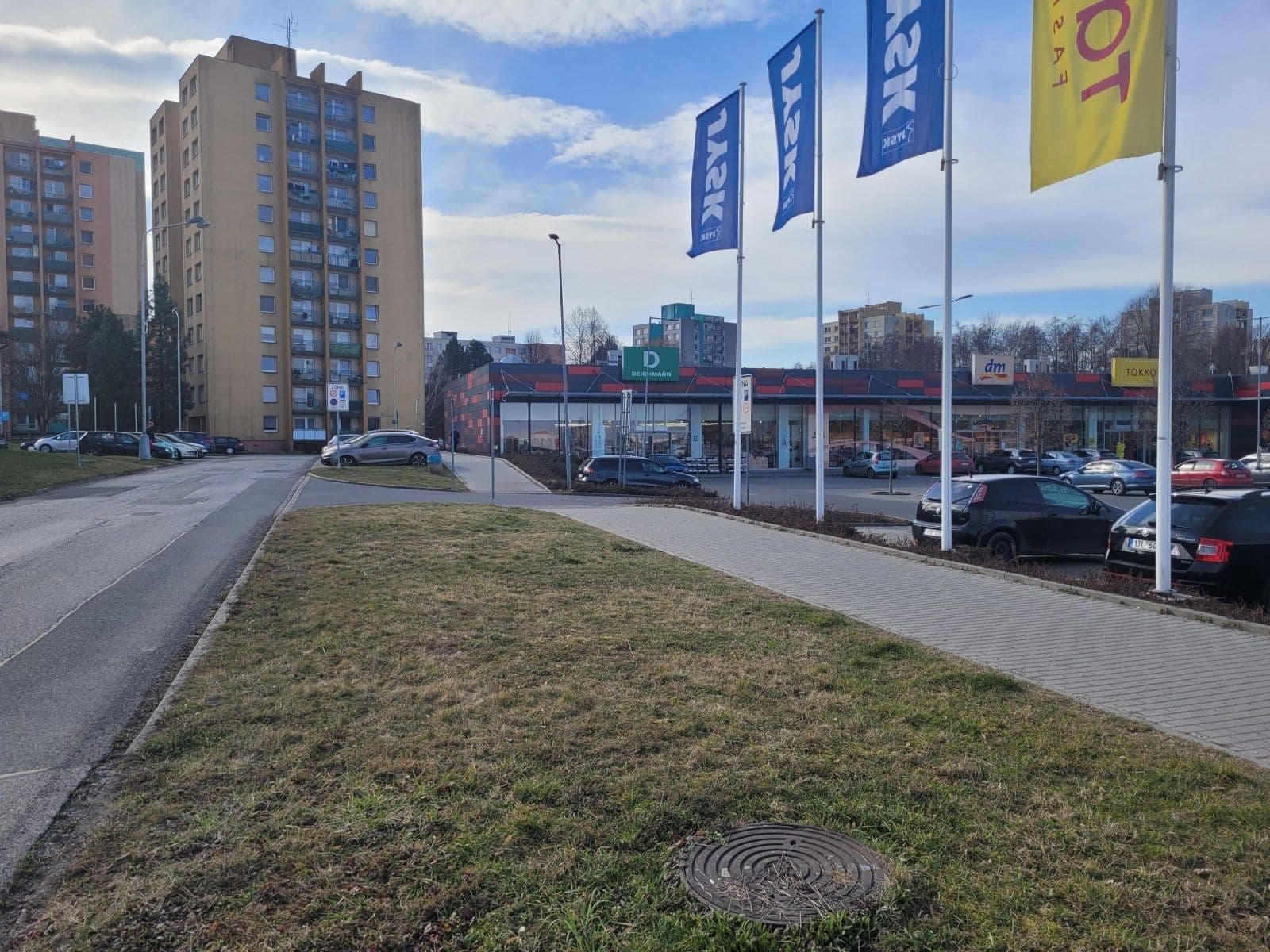 Prenájom nebytového priestoru 32 m², Okružní, Orlová, Moravskoslezský kraj Prenájom nebytového priestoru 32 m², Okružní, Orlová, Moravskoslezský kraj