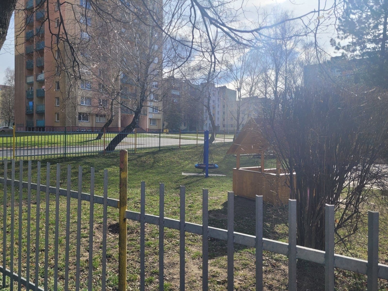 Prenájom nebytového priestoru 32 m², Okružní, Orlová, Moravskoslezský kraj Prenájom nebytového priestoru 32 m², Okružní, Orlová, Moravskoslezský kraj