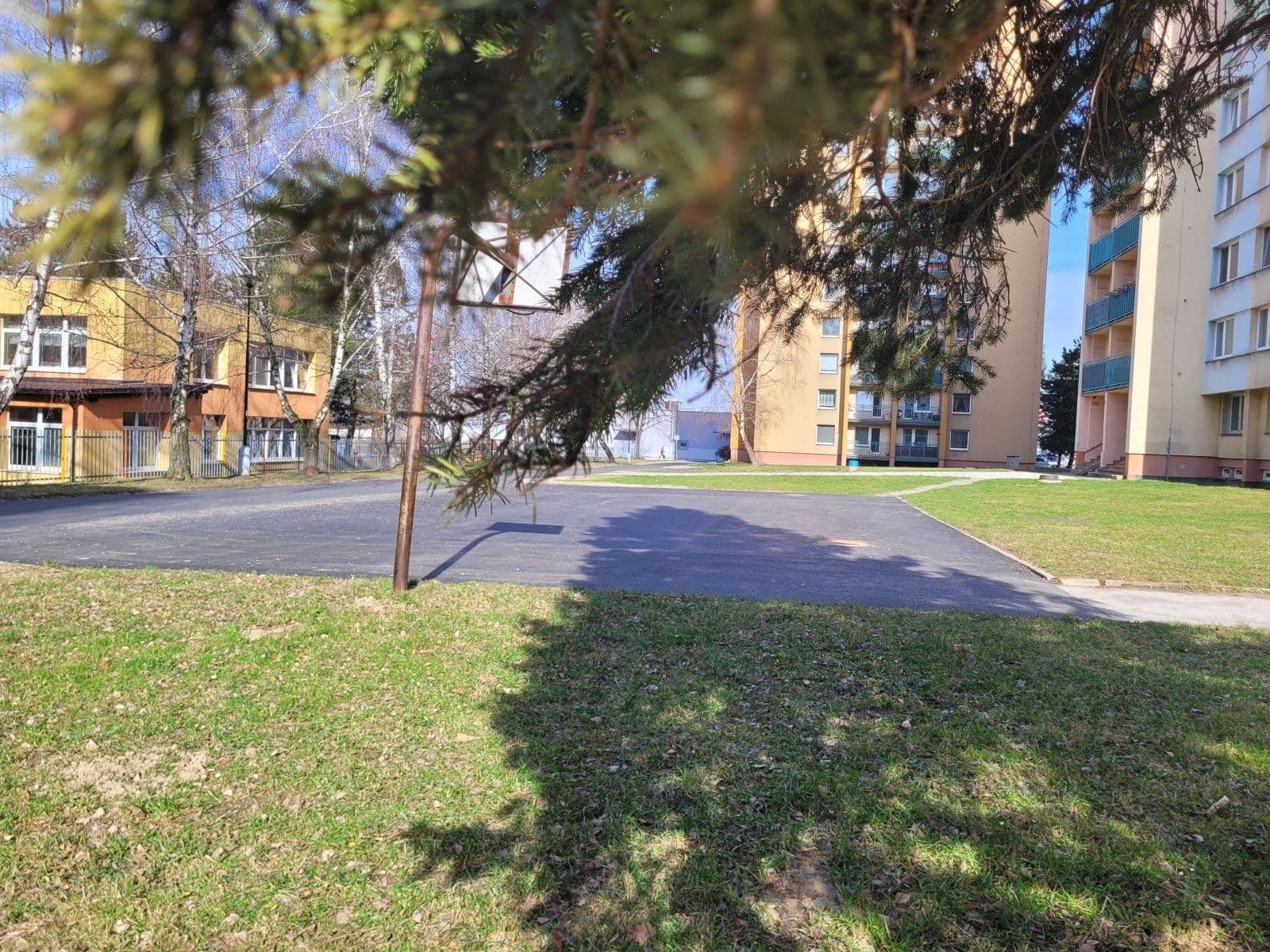 Prenájom nebytového priestoru 32 m², Okružní, Orlová, Moravskoslezský kraj Prenájom nebytového priestoru 32 m², Okružní, Orlová, Moravskoslezský kraj