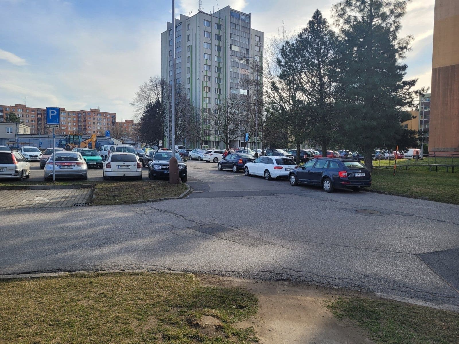 Prenájom kancelárie 32 m², Okružní, Orlová, Moravskoslezský kraj Prenájom kancelárie 32 m², Okružní, Orlová, Moravskoslezský kraj