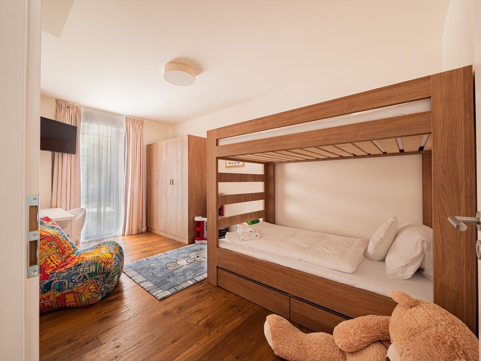 Predaj bytu 3-izbový 80 m², Horská, Vrchlabí, Královéhradecký kraj Predaj bytu 3-izbový 80 m², Horská, Vrchlabí, Královéhradecký kraj