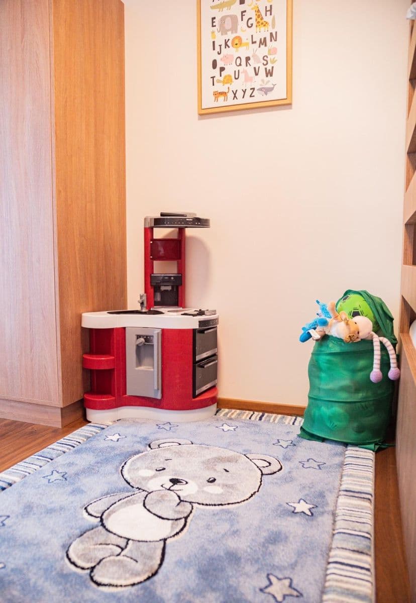 Predaj bytu 3-izbový 80 m², Horská, Vrchlabí, Královéhradecký kraj Predaj bytu 3-izbový 80 m², Horská, Vrchlabí, Královéhradecký kraj