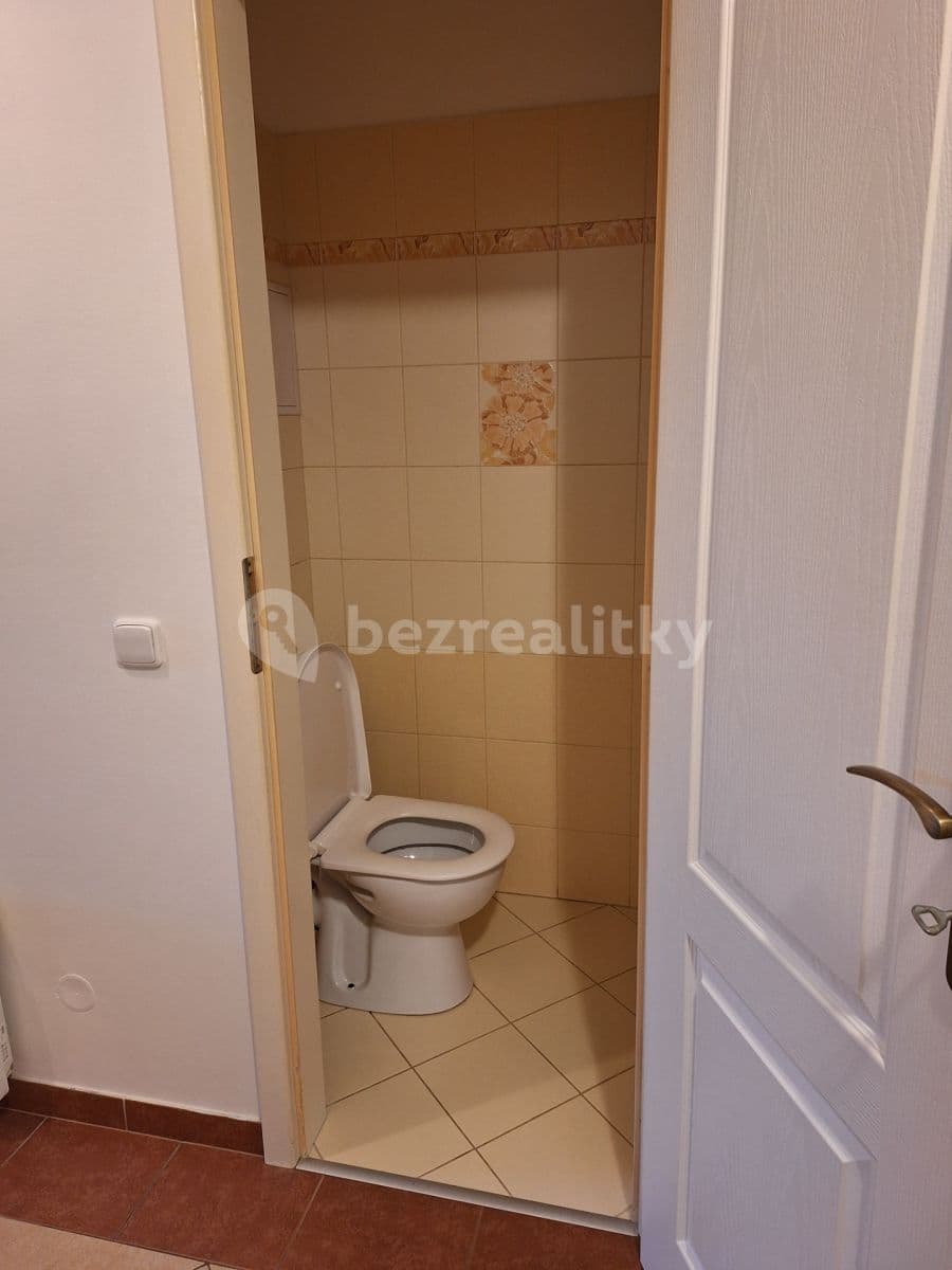 Prenájom bytu 2-izbový 57 m², Úhonická, Jeneč, Středočeský kraj Prenájom bytu 2-izbový 57 m², Úhonická, Jeneč, Středočeský kraj