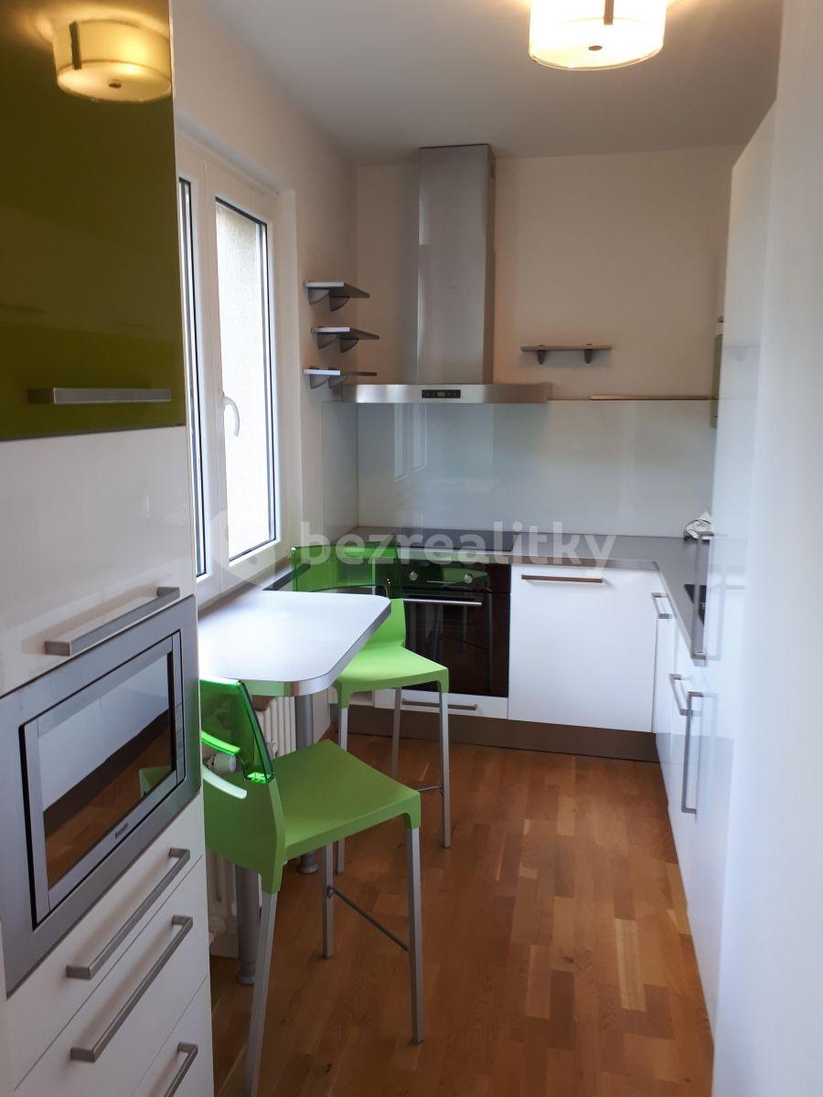 Prenájom bytu 2-izbový 56 m², Přistoupimská, Praha, Praha