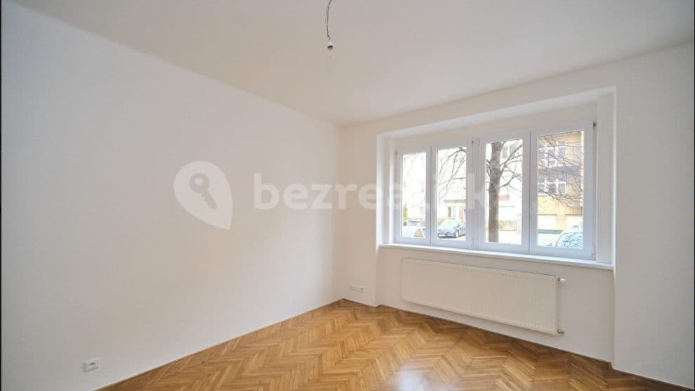 Prenájom bytu 3-izbový 62 m², Terronská, Praha, Praha Prenájom bytu 3-izbový 62 m², Terronská, Praha, Praha
