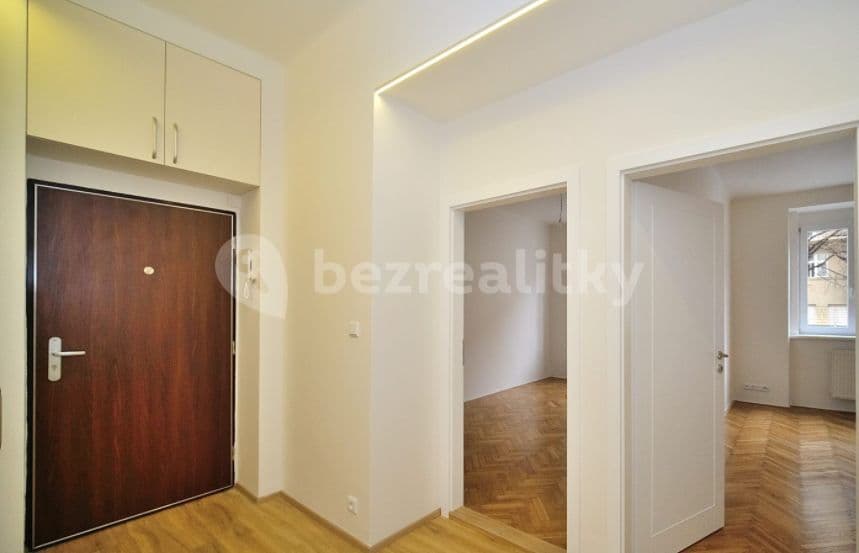 Prenájom bytu 3-izbový 62 m², Terronská, Praha, Praha Prenájom bytu 3-izbový 62 m², Terronská, Praha, Praha