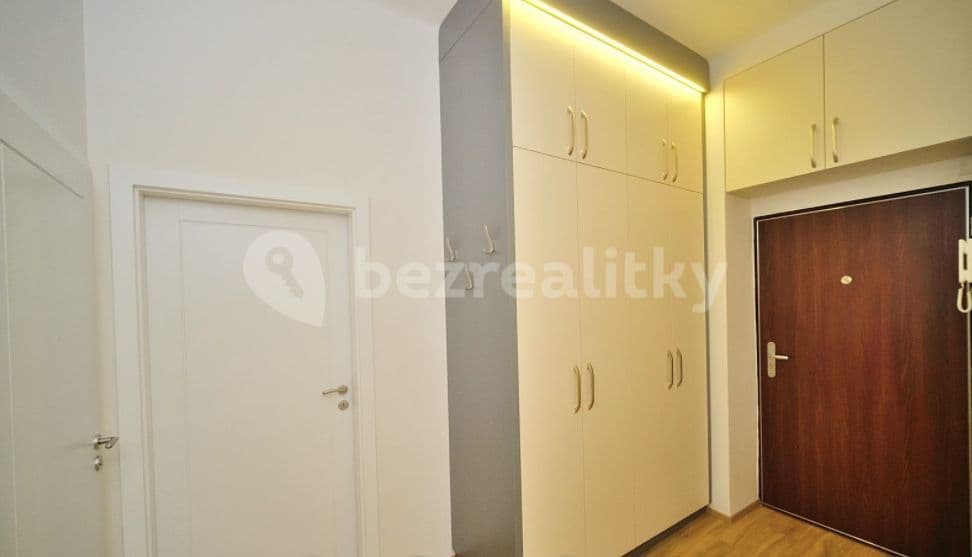 Prenájom bytu 3-izbový 62 m², Terronská, Praha, Praha Prenájom bytu 3-izbový 62 m², Terronská, Praha, Praha