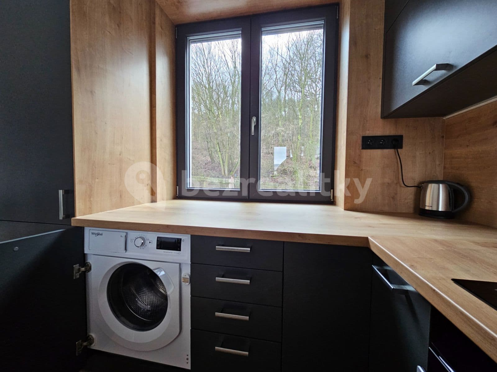 Prenájom bytu 4-izbový 96 m², Dykova, Ústí nad Labem, Ústecký kraj Prenájom bytu 4-izbový 96 m², Dykova, Ústí nad Labem, Ústecký kraj