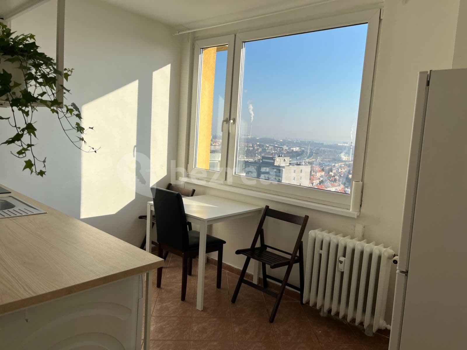 Prenájom bytu 1-izbový 35 m², Jabloňová, Praha, Praha Prenájom bytu 1-izbový 35 m², Jabloňová, Praha, Praha