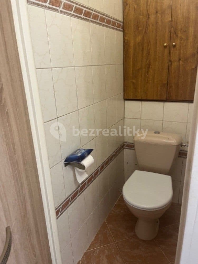 Prenájom bytu 1-izbový 35 m², Jabloňová, Praha, Praha Prenájom bytu 1-izbový 35 m², Jabloňová, Praha, Praha