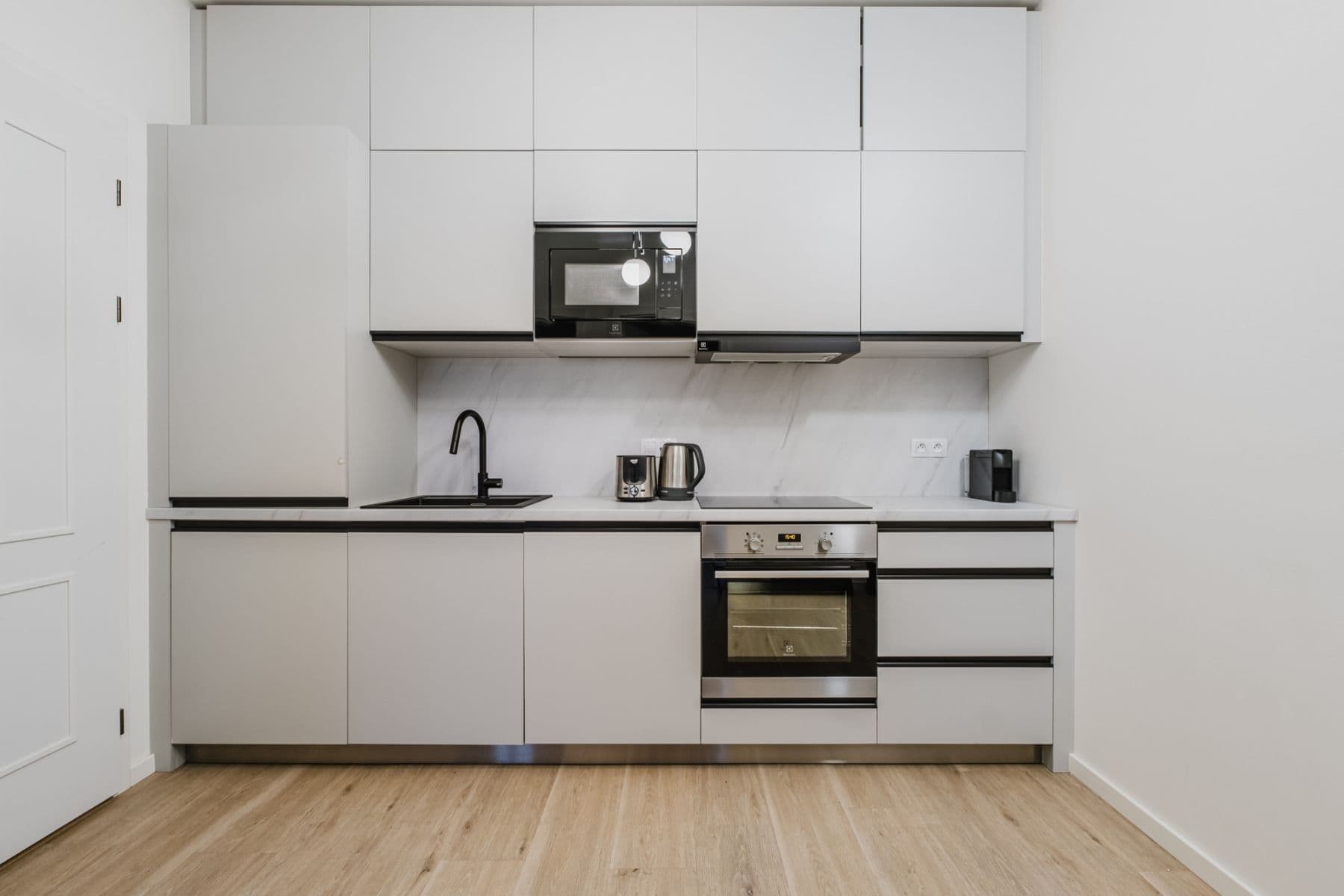 Prenájom bytu 54 m², Chodská, Praha, Praha Prenájom bytu 54 m², Chodská, Praha, Praha