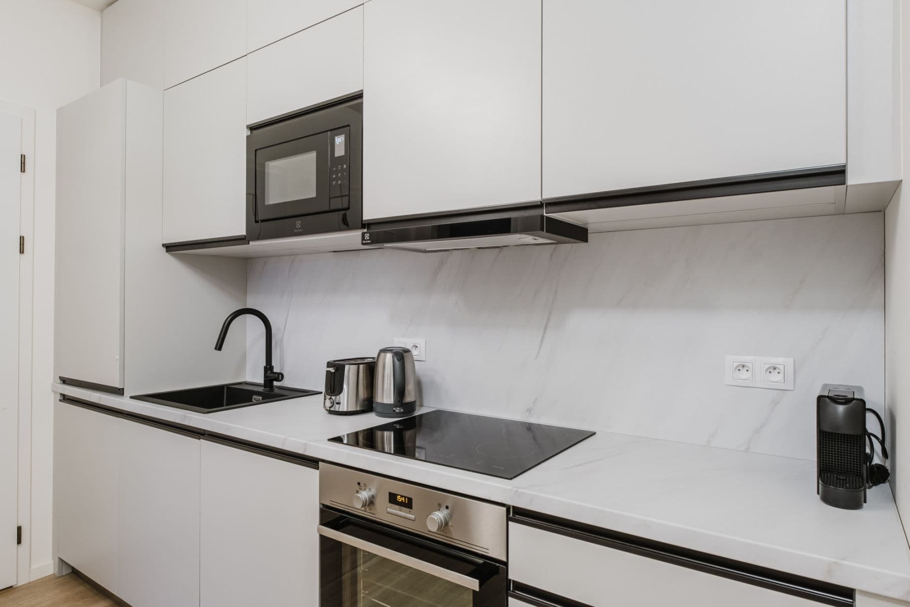 Prenájom bytu 54 m², Chodská, Praha, Praha Prenájom bytu 54 m², Chodská, Praha, Praha