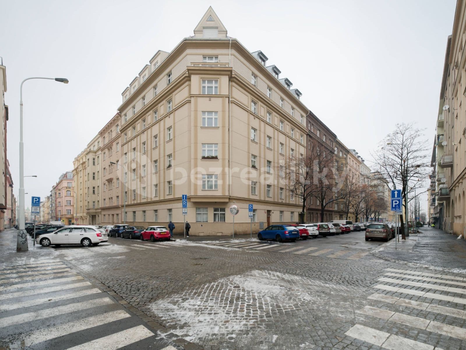 Prenájom bytu 1-izbový 33 m², Libická, Praha, Praha Prenájom bytu 1-izbový 33 m², Libická, Praha, Praha