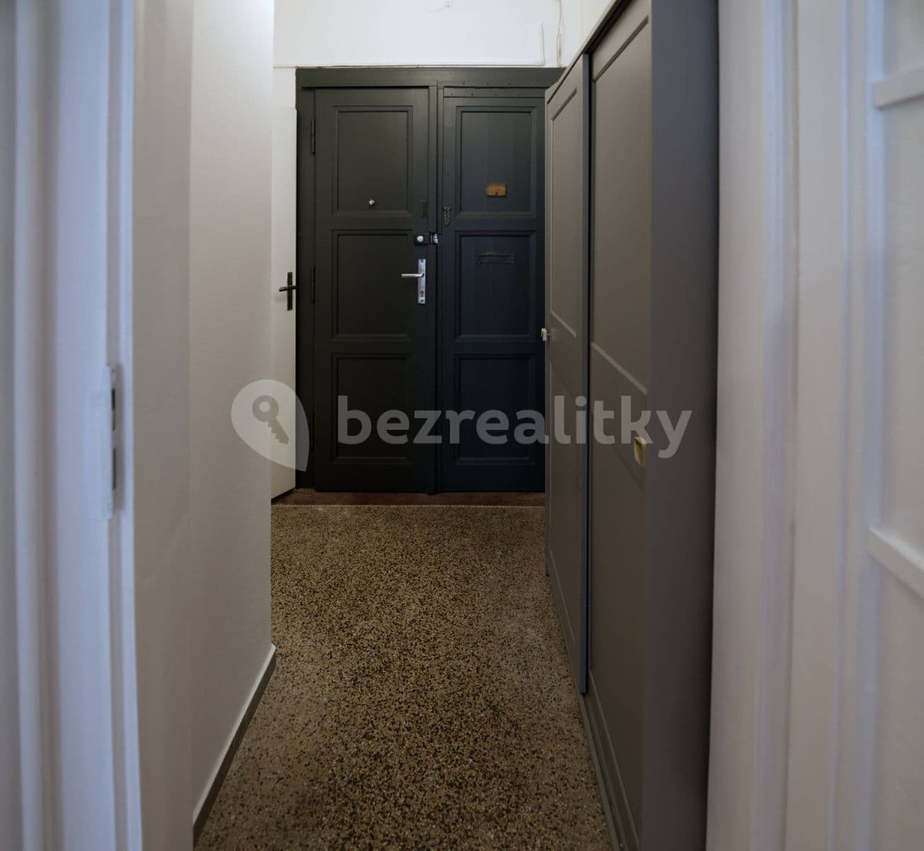 Prenájom bytu 1-izbový 33 m², Libická, Praha, Praha Prenájom bytu 1-izbový 33 m², Libická, Praha, Praha