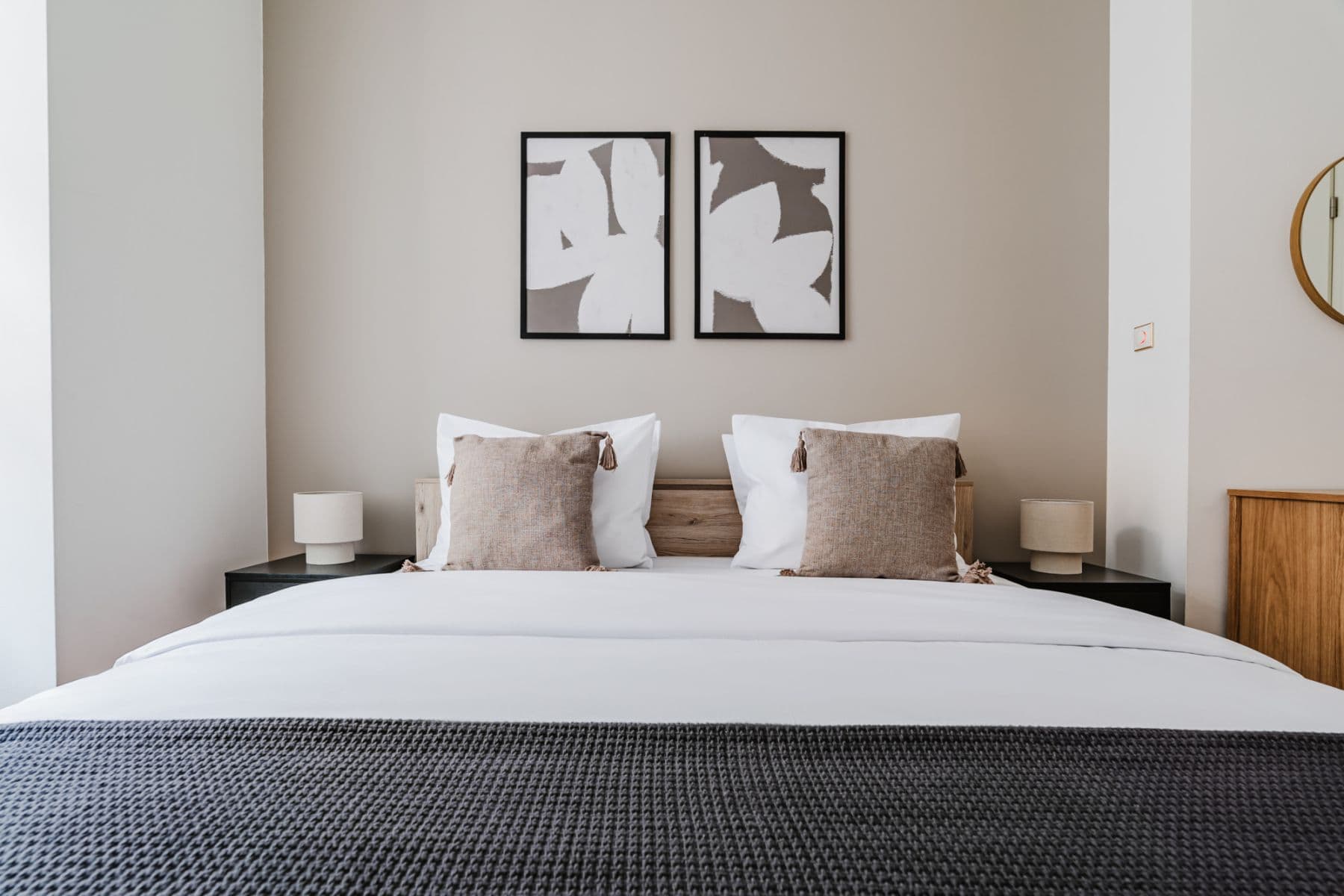 Prenájom bytu 101 m², Dlouhá, Praha, Praha Prenájom bytu 101 m², Dlouhá, Praha, Praha