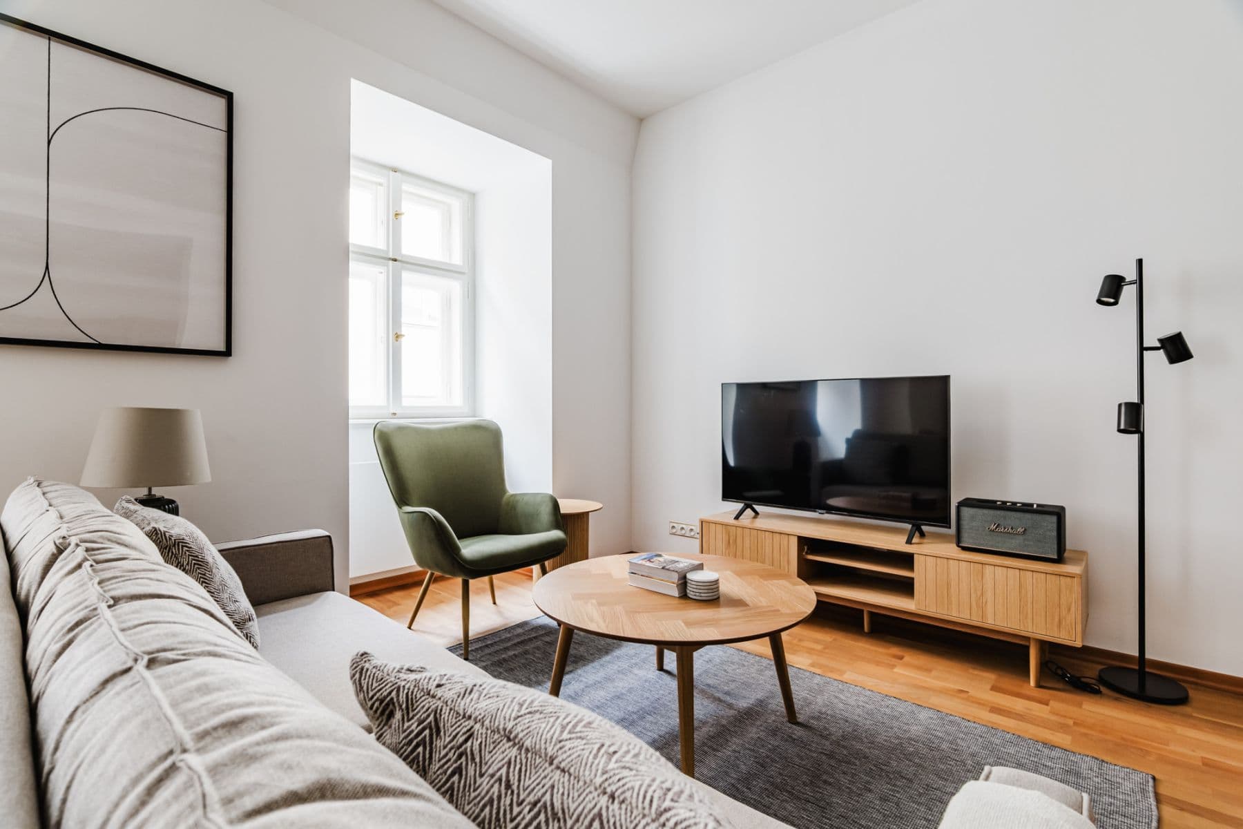 Prenájom bytu 101 m², Dlouhá, Praha, Praha Prenájom bytu 101 m², Dlouhá, Praha, Praha