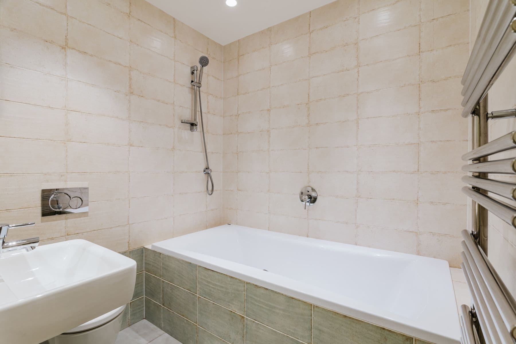 Prenájom bytu 101 m², Dlouhá, Praha, Praha Prenájom bytu 101 m², Dlouhá, Praha, Praha