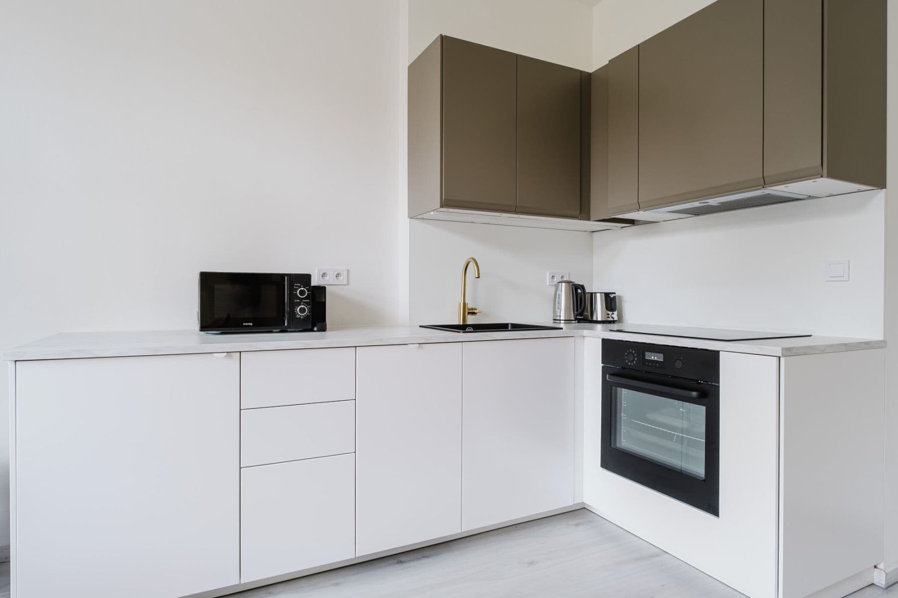Prenájom bytu 50 m², Rostovská, Praha, Praha Prenájom bytu 50 m², Rostovská, Praha, Praha
