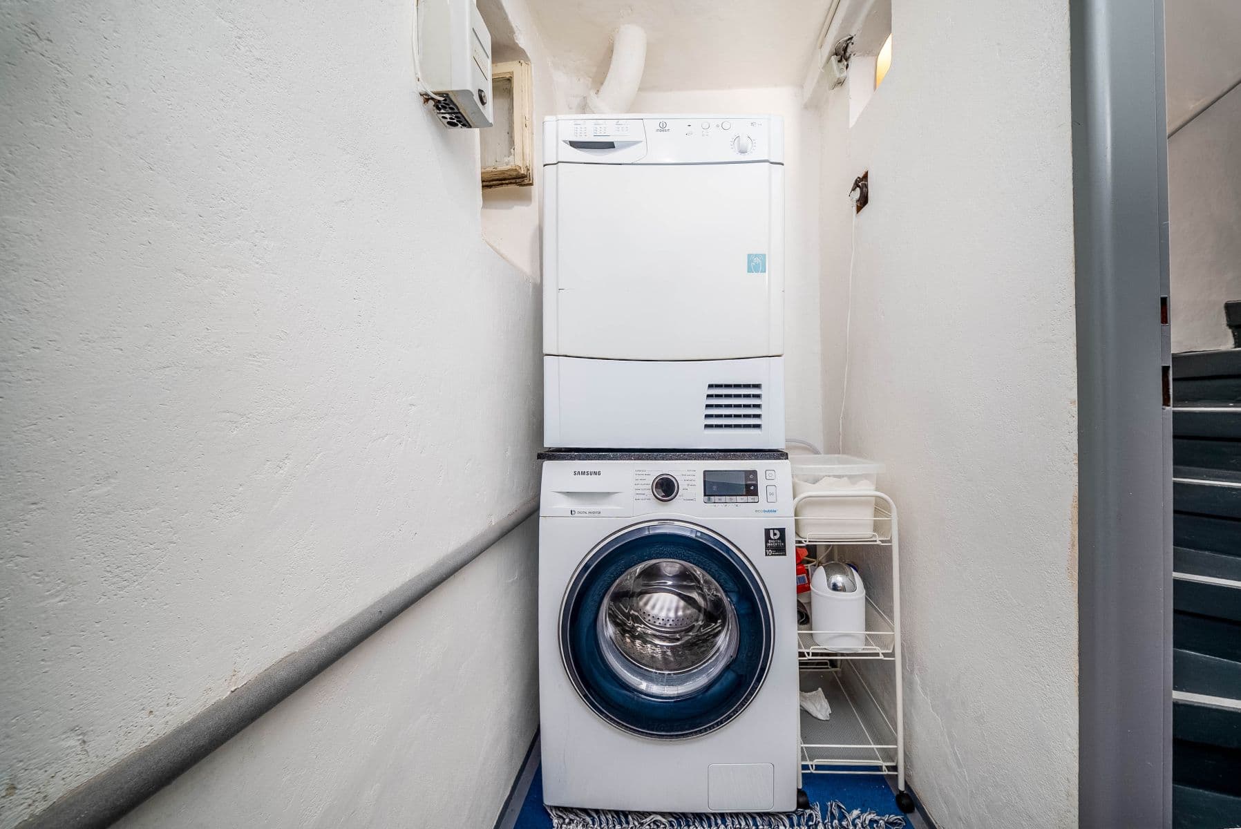 Prenájom bytu 120 m², Jiřinková, Praha, Praha Prenájom bytu 120 m², Jiřinková, Praha, Praha