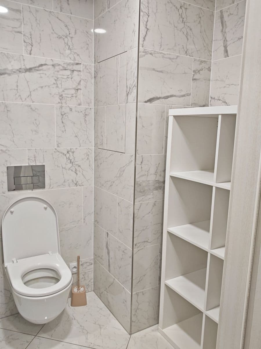 Prenájom bytu 2-izbový 54 m², Vojenova, Praha, Praha Prenájom bytu 2-izbový 54 m², Vojenova, Praha, Praha