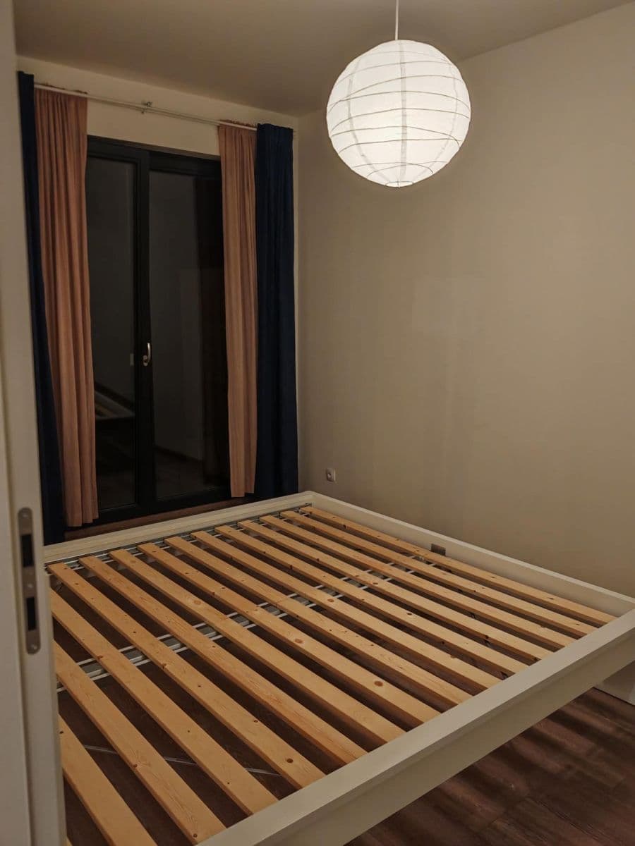 Prenájom bytu 2-izbový 54 m², Vojenova, Praha, Praha Prenájom bytu 2-izbový 54 m², Vojenova, Praha, Praha