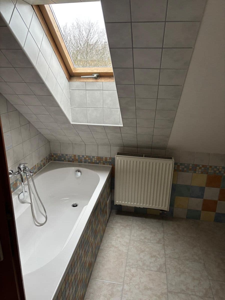 Prenájom bytu 3-izbový 98 m², Na Potocích, Radnice, Plzeňský kraj Prenájom bytu 3-izbový 98 m², Na Potocích, Radnice, Plzeňský kraj