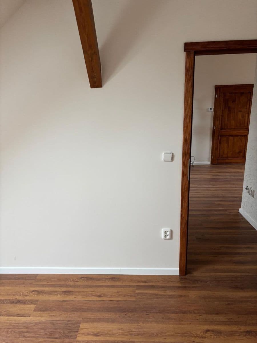 Prenájom bytu 3-izbový 98 m², Na Potocích, Radnice, Plzeňský kraj Prenájom bytu 3-izbový 98 m², Na Potocích, Radnice, Plzeňský kraj