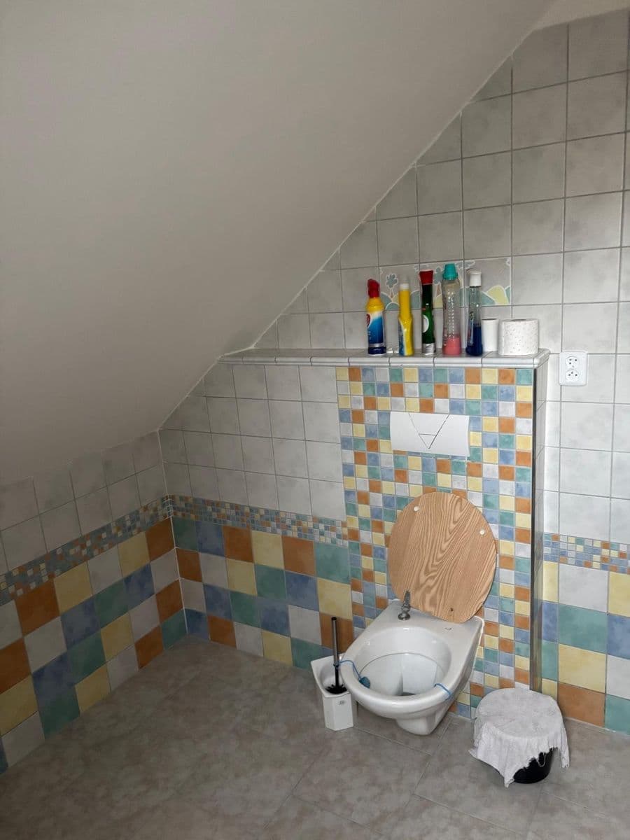 Prenájom bytu 3-izbový 98 m², Na Potocích, Radnice, Plzeňský kraj Prenájom bytu 3-izbový 98 m², Na Potocích, Radnice, Plzeňský kraj