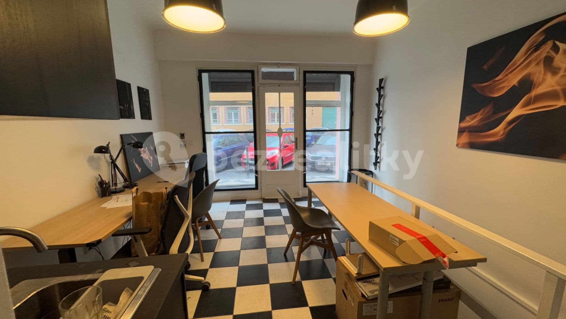 Prenájom nebytového priestoru 55 m², Šimáčkova, Praha, Praha Prenájom nebytového priestoru 55 m², Šimáčkova, Praha, Praha