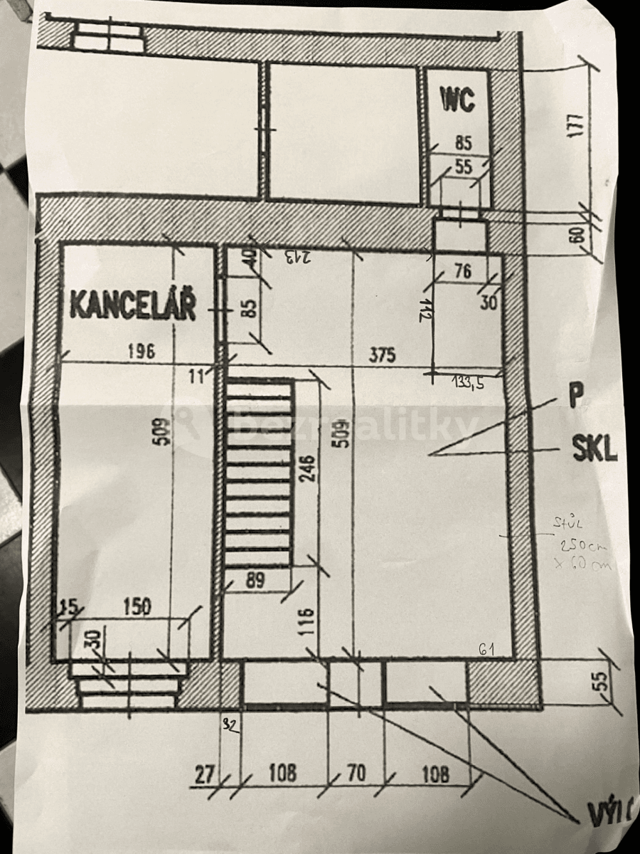 Prenájom nebytového priestoru 55 m², Šimáčkova, Praha, Praha Prenájom nebytového priestoru 55 m², Šimáčkova, Praha, Praha