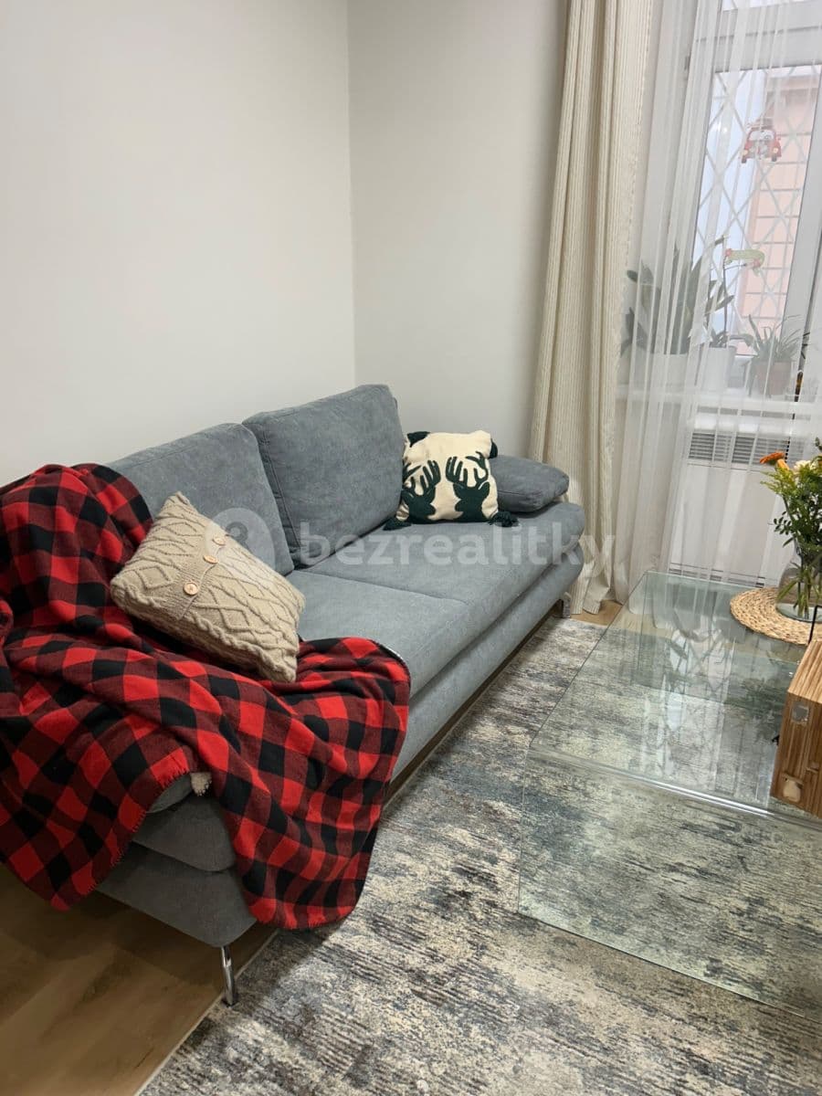 Prenájom bytu 2-izbový 44 m², Pod Hájkem, Praha, Praha Prenájom bytu 2-izbový 44 m², Pod Hájkem, Praha, Praha