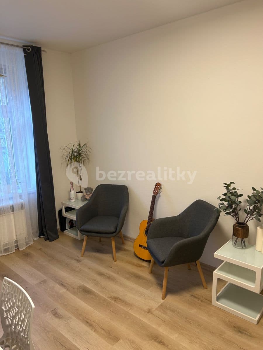 Prenájom bytu 2-izbový 44 m², Pod Hájkem, Praha, Praha Prenájom bytu 2-izbový 44 m², Pod Hájkem, Praha, Praha