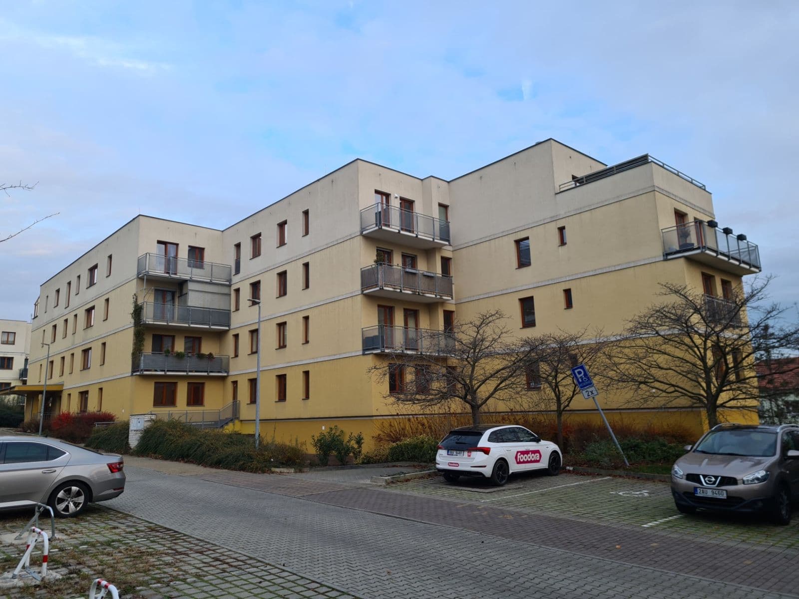 Prenájom garáže 12 m², Praha, Praha Prenájom garáže 12 m², Praha, Praha