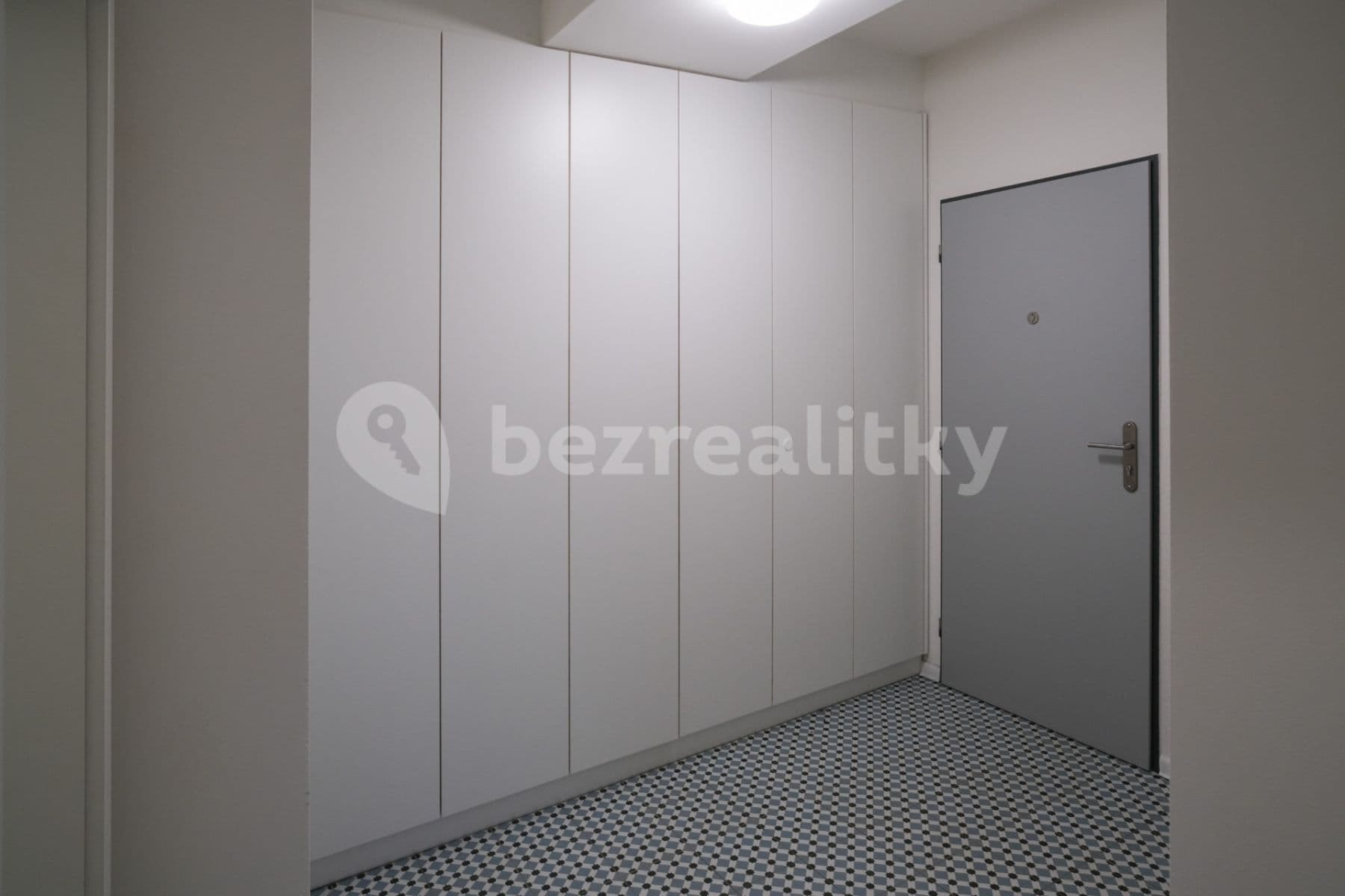 Prenájom bytu 2-izbový 57 m², Kačírkova, Opava, Moravskoslezský kraj Prenájom bytu 2-izbový 57 m², Kačírkova, Opava, Moravskoslezský kraj