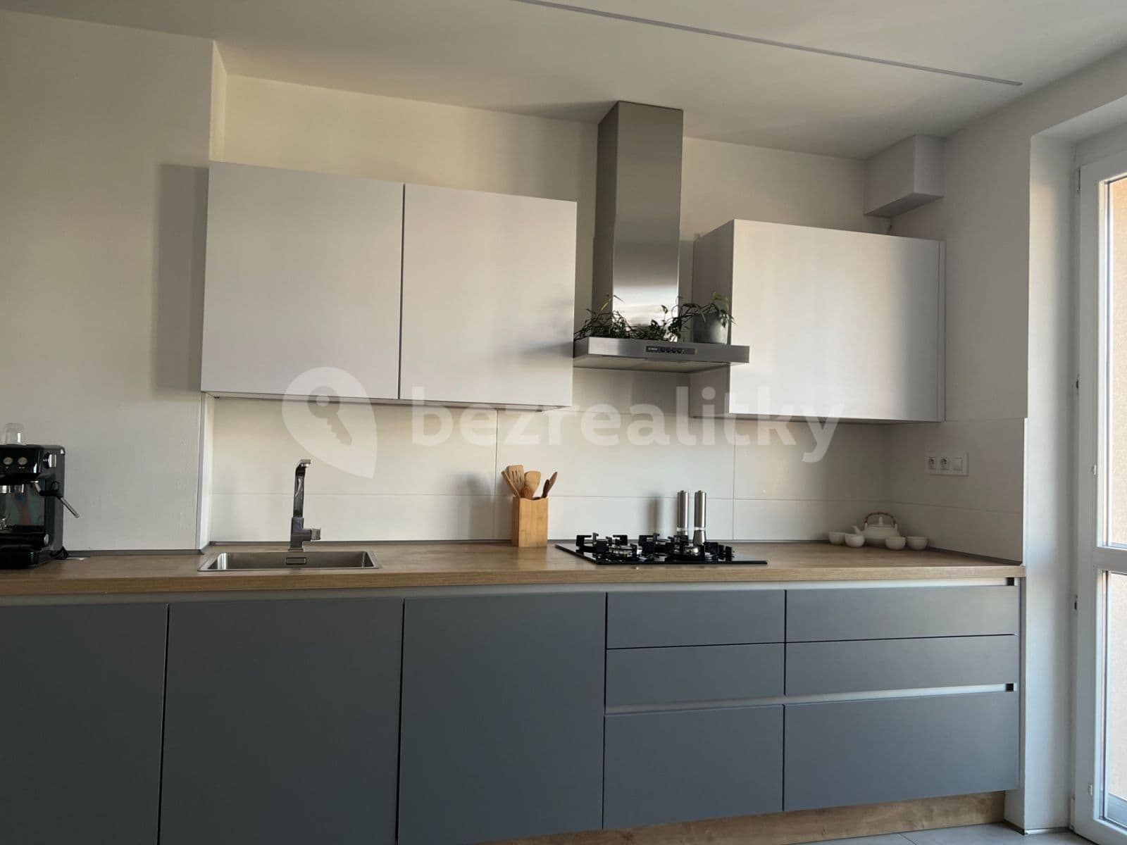 Prenájom bytu 2-izbový 66 m², Botanická, Brno, Jihomoravský kraj Prenájom bytu 2-izbový 66 m², Botanická, Brno, Jihomoravský kraj
