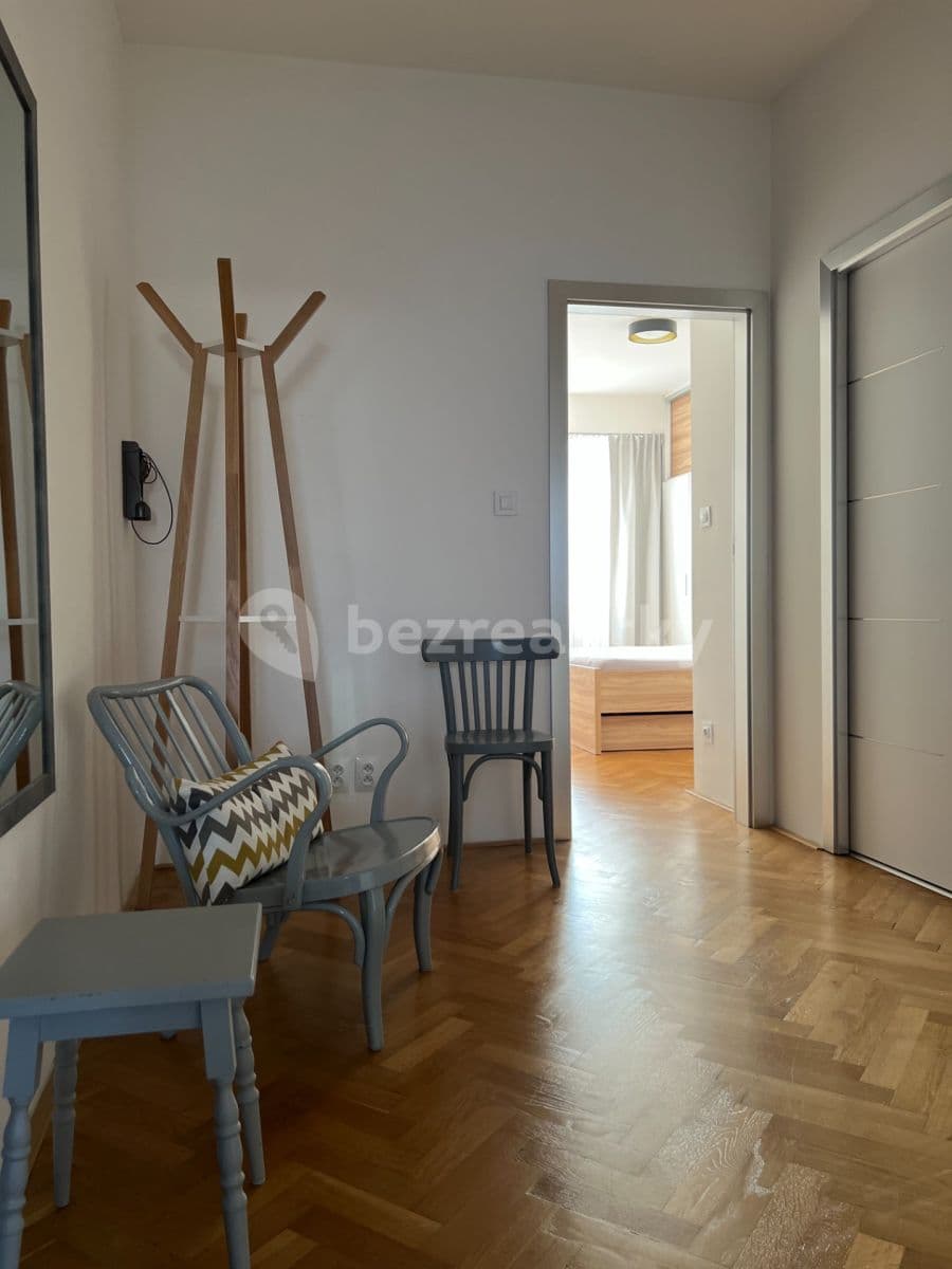 Prenájom bytu 2-izbový 66 m², Botanická, Brno, Jihomoravský kraj Prenájom bytu 2-izbový 66 m², Botanická, Brno, Jihomoravský kraj