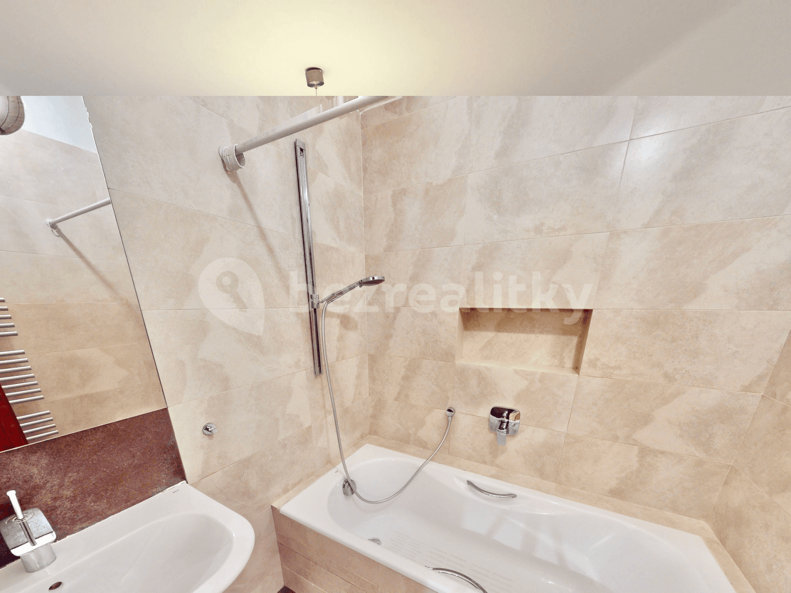 Prenájom bytu 3-izbový 73 m², Zemědělská, Praha, Praha Prenájom bytu 3-izbový 73 m², Zemědělská, Praha, Praha