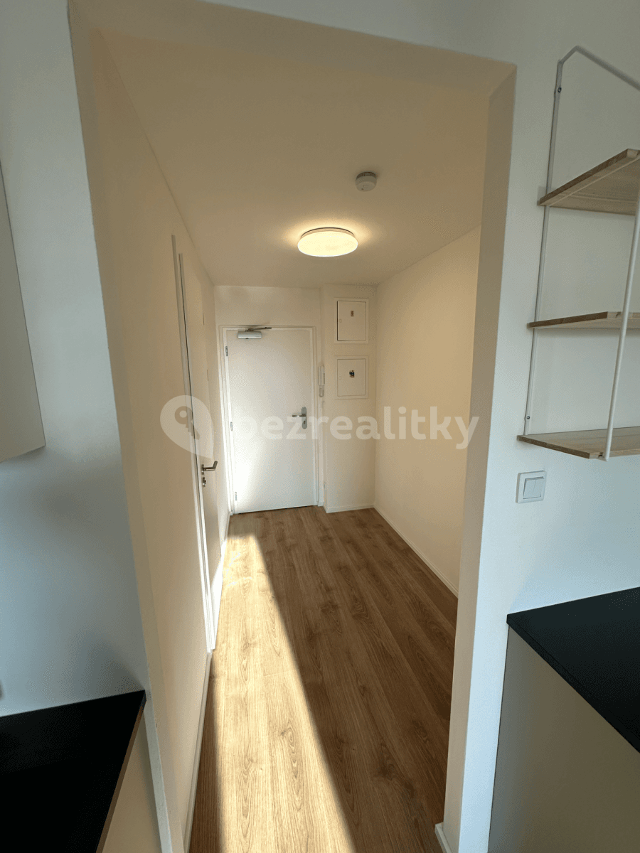 Prenájom bytu 1-izbový 23 m², Čenětická, Praha, Praha Prenájom bytu 1-izbový 23 m², Čenětická, Praha, Praha