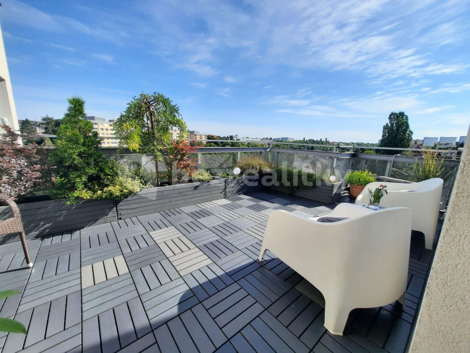 Prenájom bytu 1-izbový 56 m², Hornoměcholupská, Praha, Praha Prenájom bytu 1-izbový 56 m², Hornoměcholupská, Praha, Praha