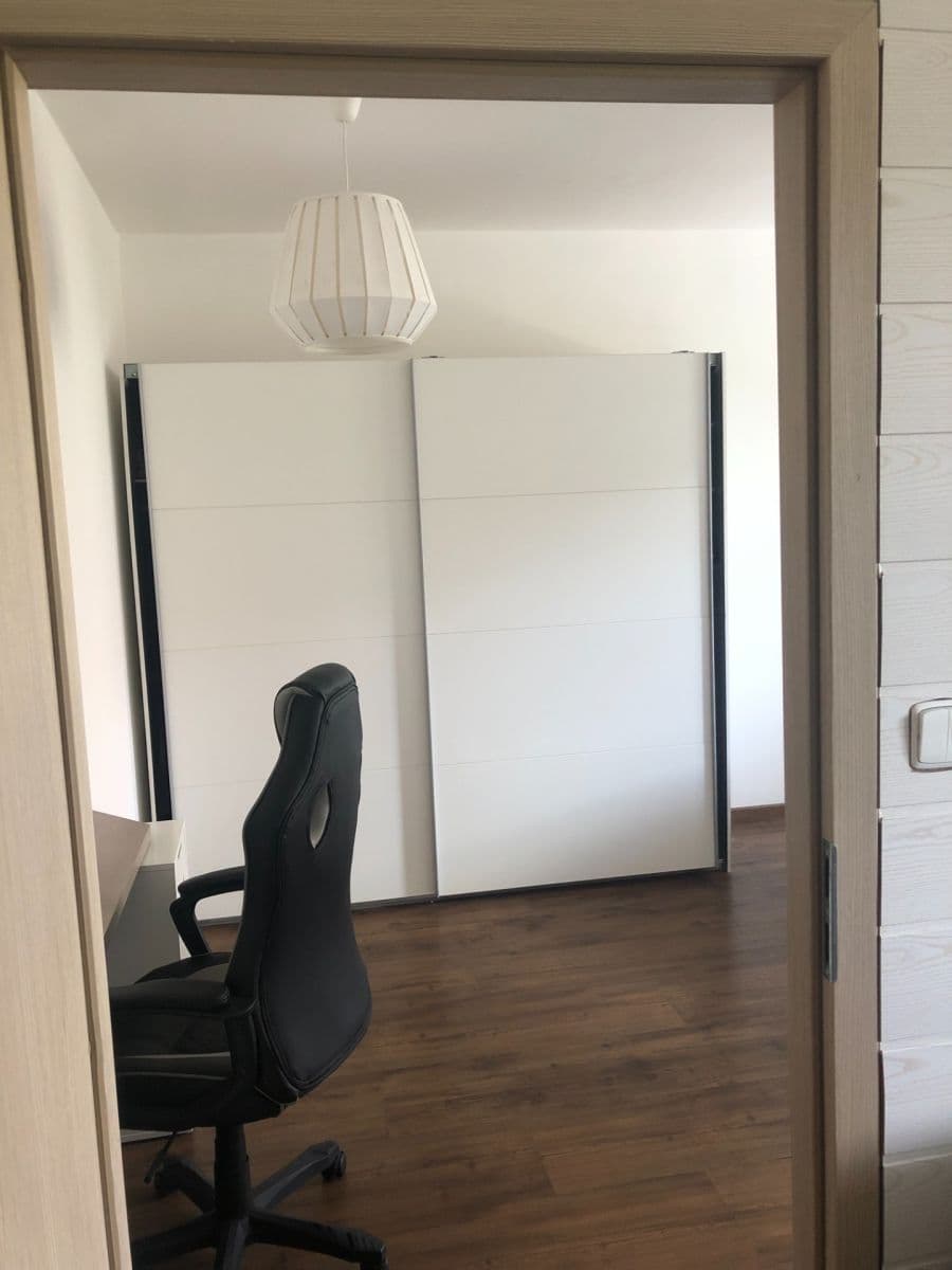 Prenájom bytu 2-izbový 53 m², Macanova, Pardubice, Pardubický kraj Prenájom bytu 2-izbový 53 m², Macanova, Pardubice, Pardubický kraj
