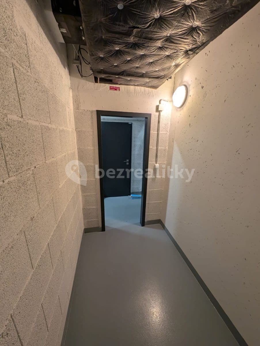 Prenájom bytu 1-izbový 36 m², Střídavá, Praha, Praha Prenájom bytu 1-izbový 36 m², Střídavá, Praha, Praha