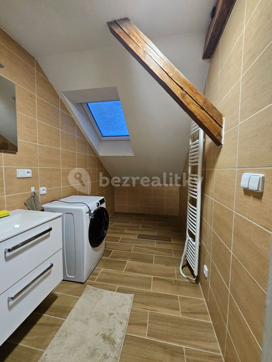 Prenájom bytu 2-izbový 51 m², Sokolovská, Praha, Praha Prenájom bytu 2-izbový 51 m², Sokolovská, Praha, Praha