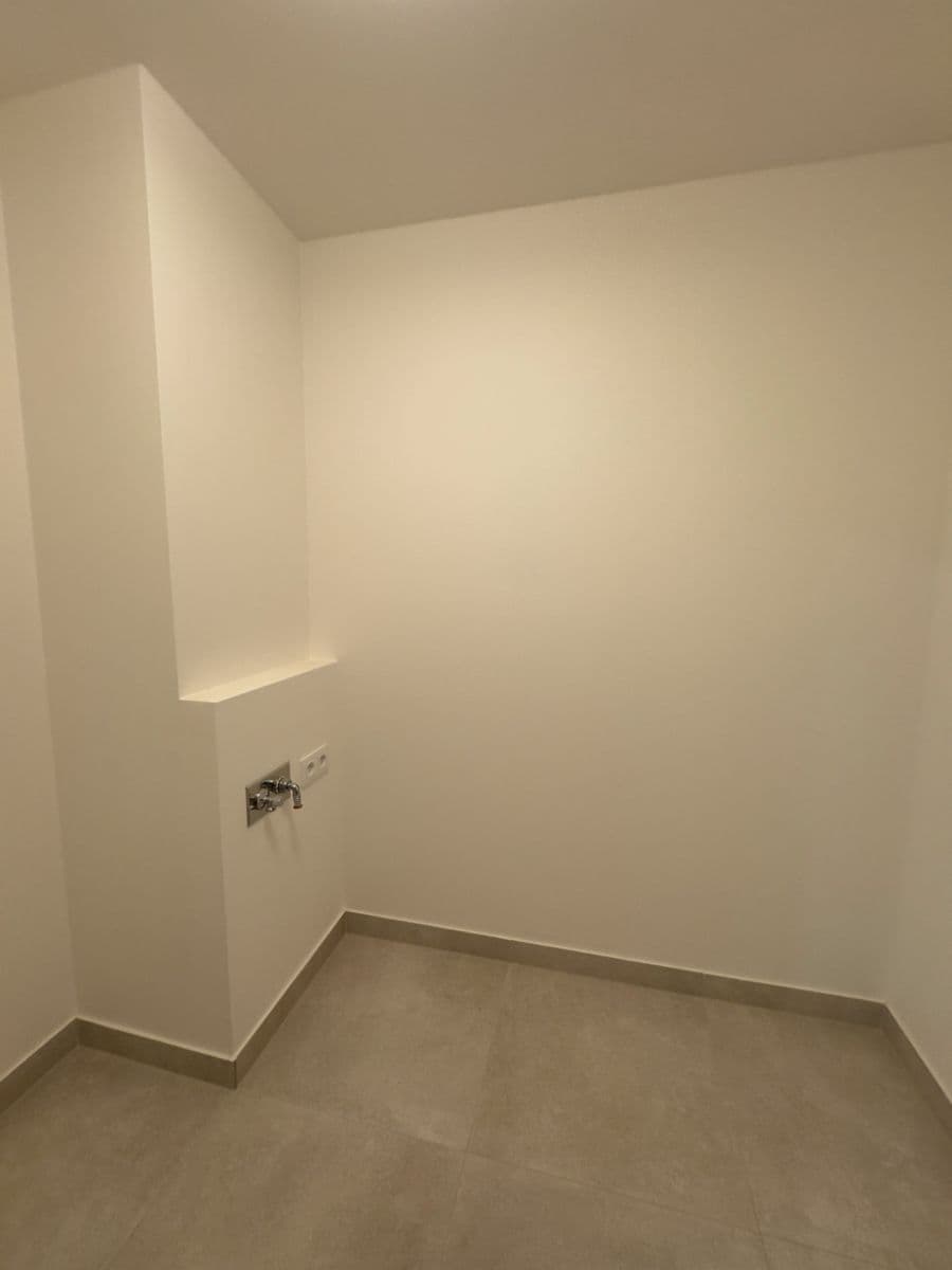 Prenájom bytu 2-izbový 54 m², Kolbenova, Praha, Praha Prenájom bytu 2-izbový 54 m², Kolbenova, Praha, Praha