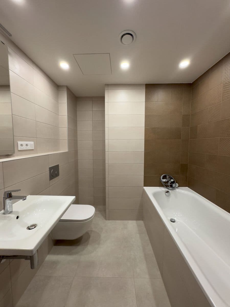 Prenájom bytu 2-izbový 54 m², Kolbenova, Praha, Praha Prenájom bytu 2-izbový 54 m², Kolbenova, Praha, Praha